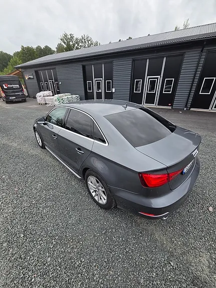 Audi A3 2016 photo 2