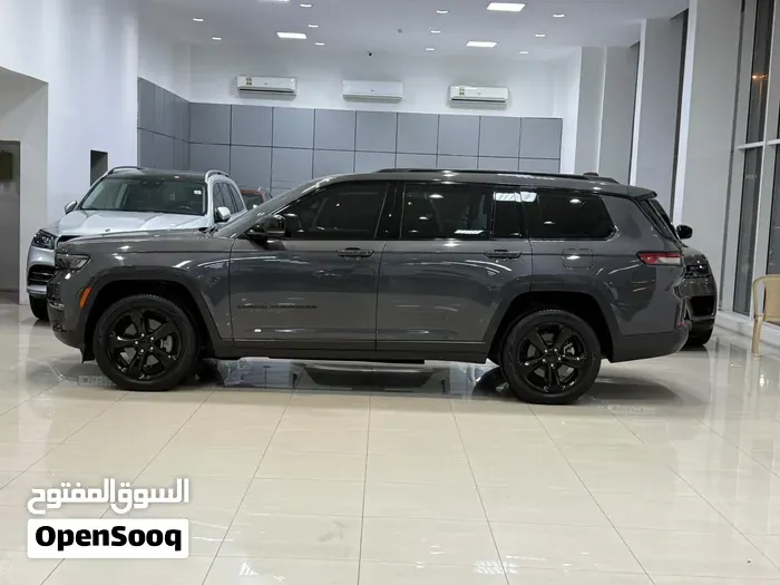 Jeep Grand Cherokee 2022 photo 3