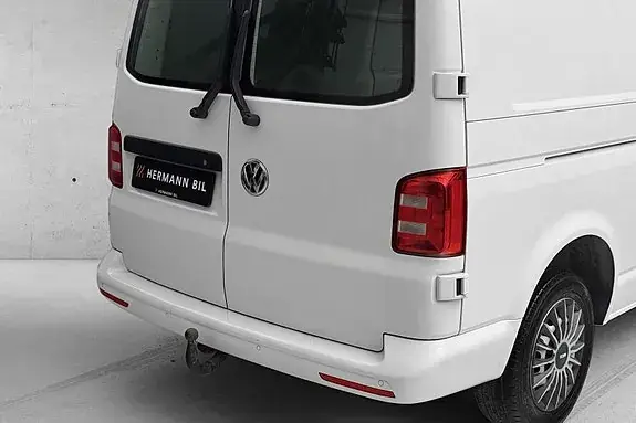 Volkswagen Transporter 2018 photo 5