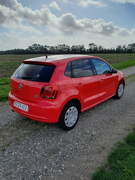 Volkswagen Polo 2011 photo 4