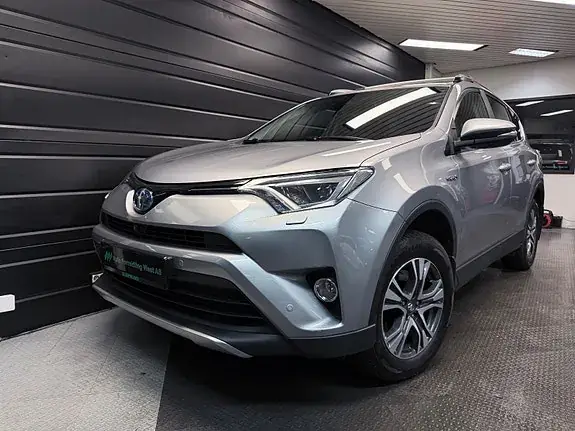 Toyota Rav4 2017 photo 3