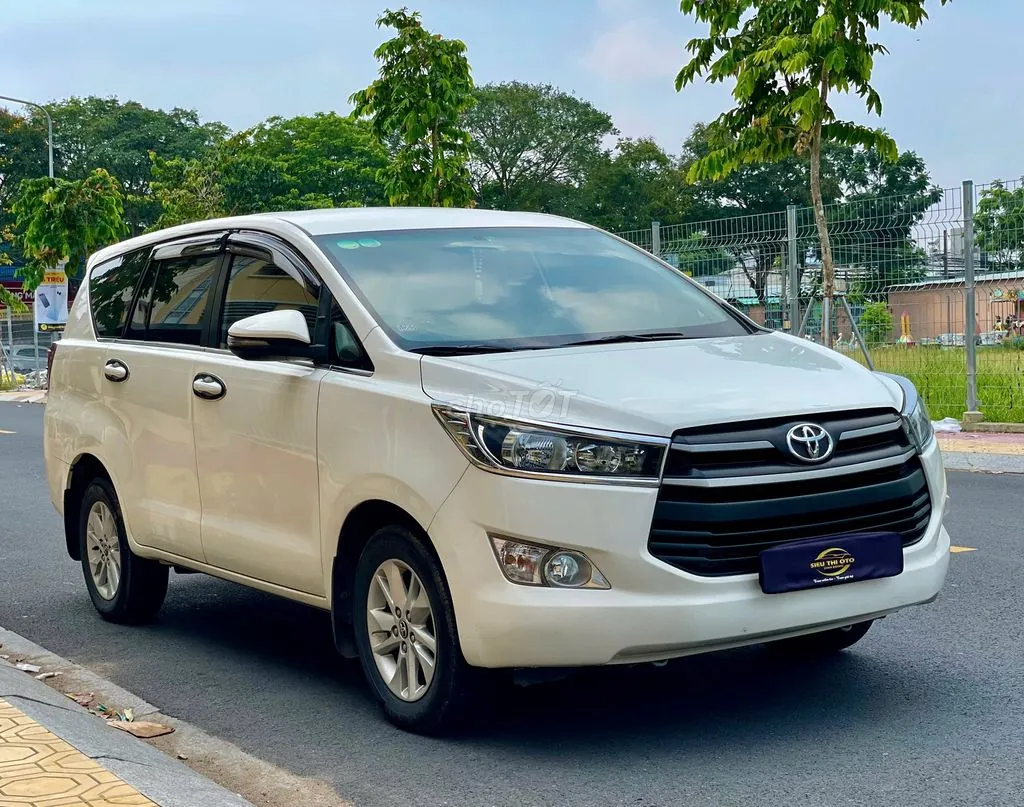 Toyota Innova 2019 photo 2
