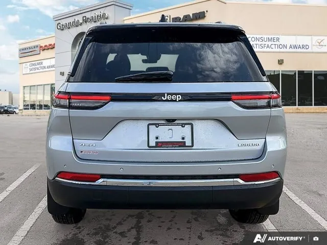 Jeep Grand Cherokee 2026 photo 5