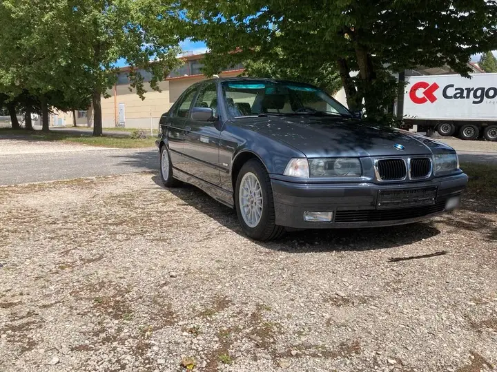BMW E36
