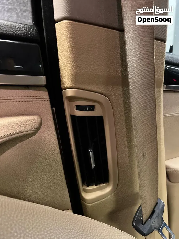 BMW 5 Series 2014 photo 2