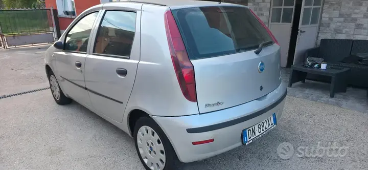 Fiat Punto 2008 photo 4