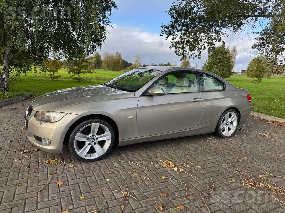 BMW 320I 2008 photo 4