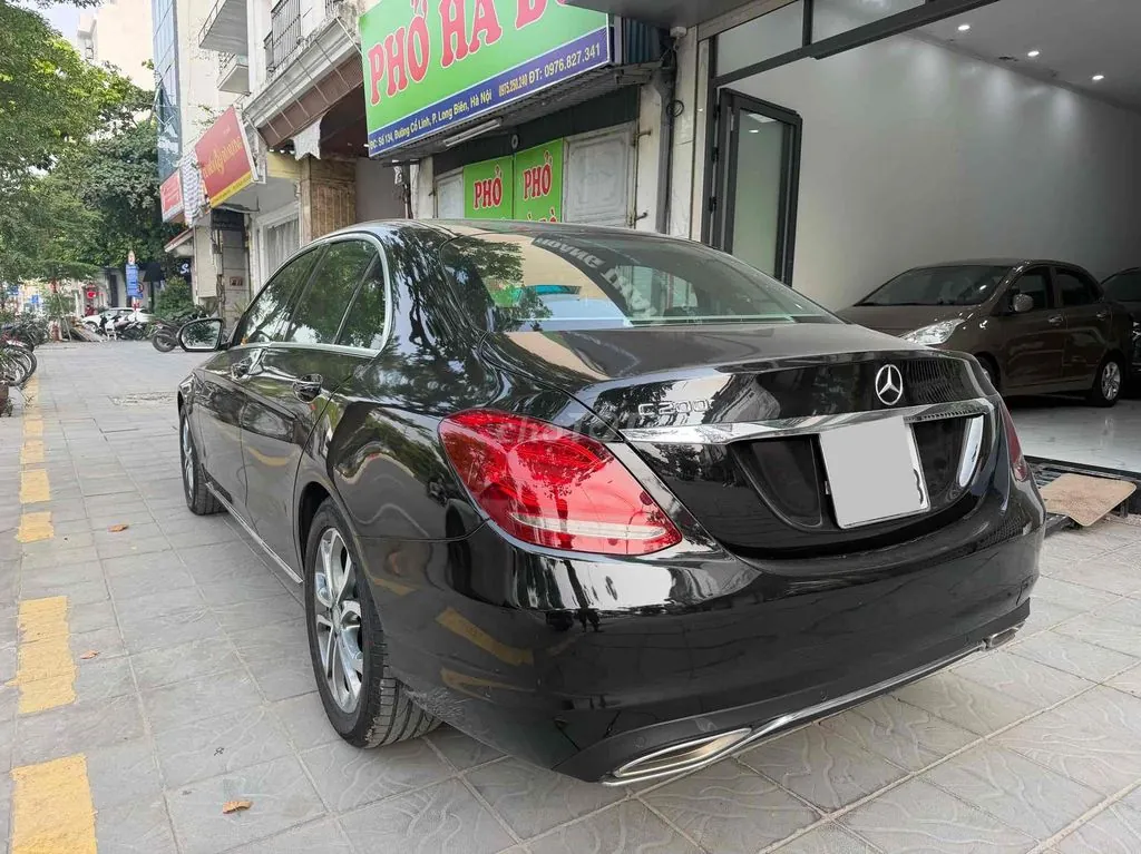 Mercedes-Benz C-Class 2015 photo 4
