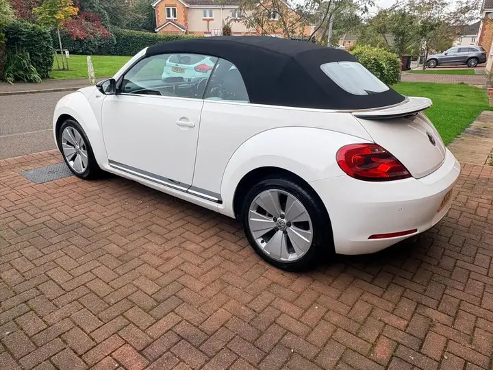 Volkswagen Beetle 2013 photo 5