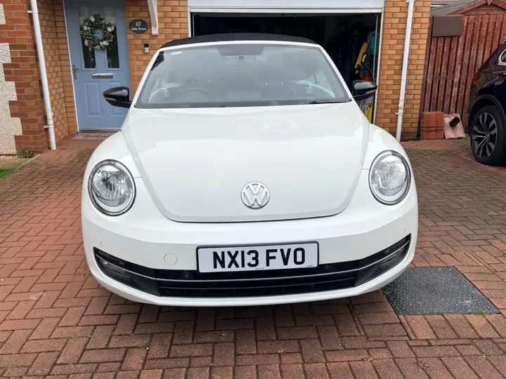 Volkswagen Beetle 2013 photo 2