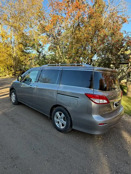 Nissan Quest 2013 photo 5