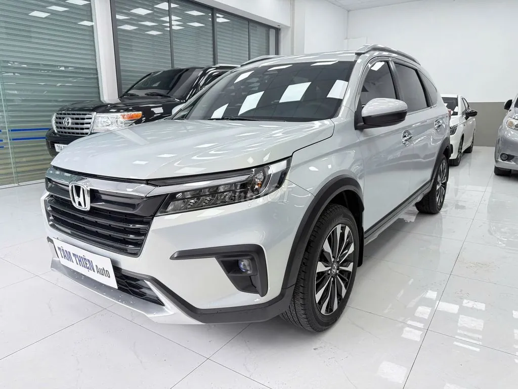 Honda Br-V 2023 photo 3