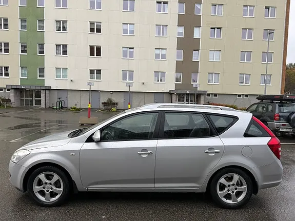 Kia Ceed 2008 photo 2