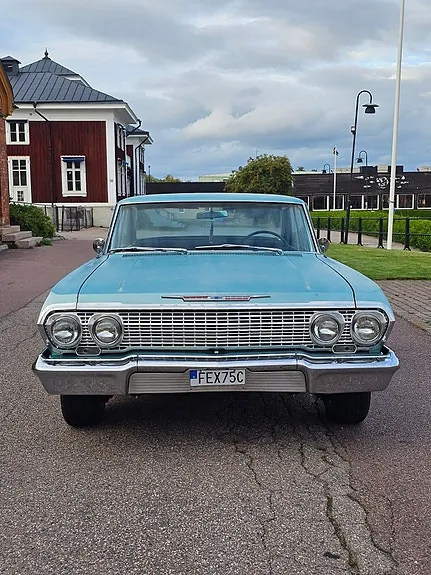 Chevrolet Impala 1963 photo 2
