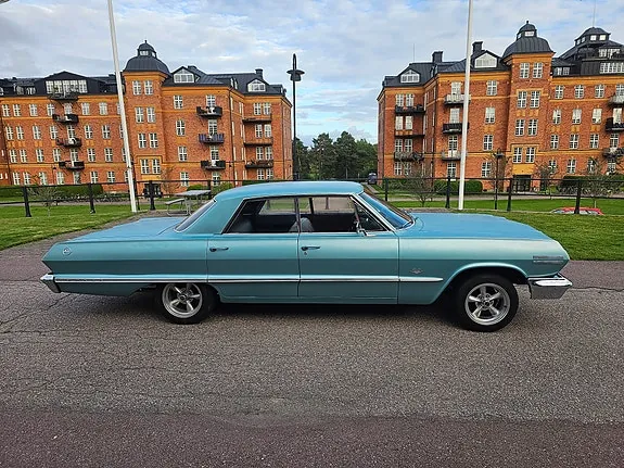 Chevrolet Impala 1963 photo 4