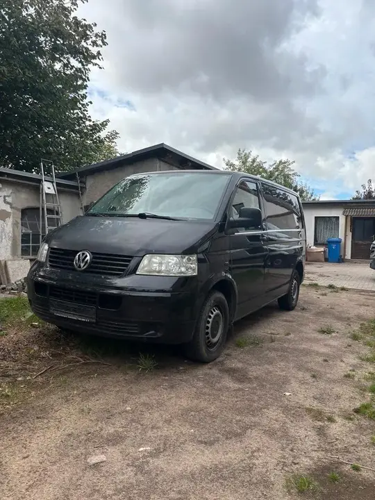 Volkswagen T5 Bus