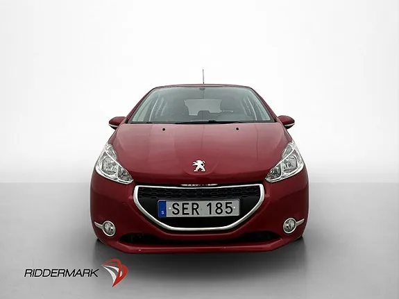 Peugeot 208 2014 photo 2