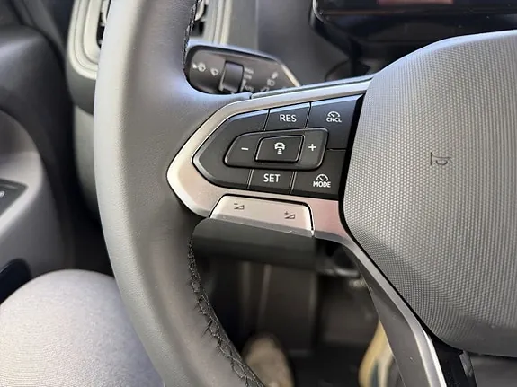 Volkswagen Id. Buzz 2027 photo 4