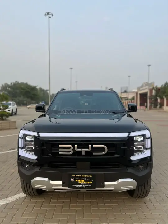 BYD Shark 6