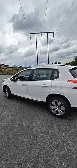 Peugeot 2008 2013 photo 4
