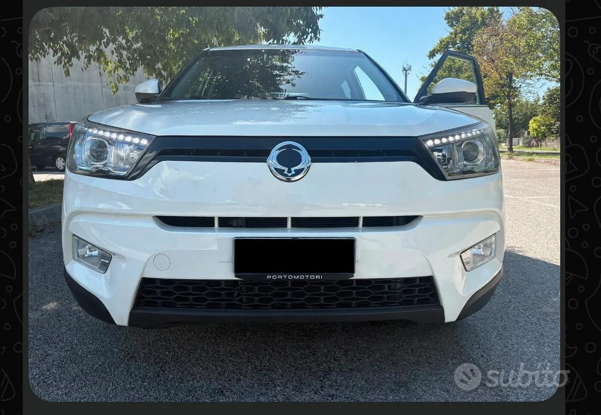 KG Mobility Tivoli 2015 photo 4