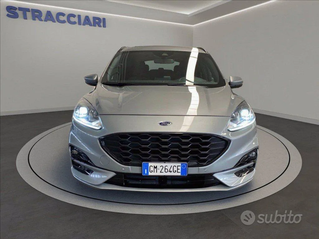 Ford Kuga 2023 photo 2
