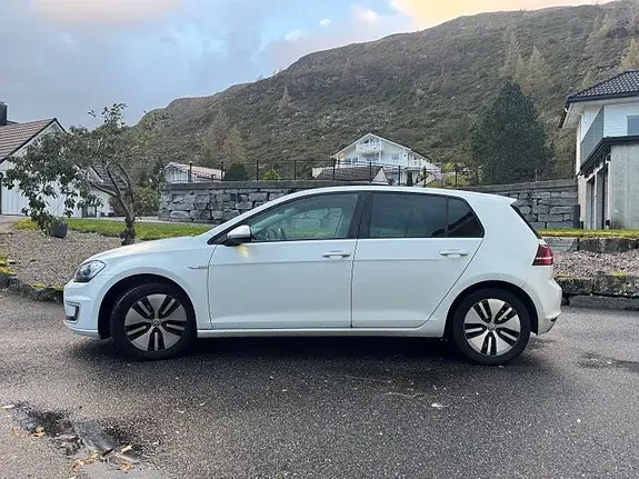 Volkswagen E-Golf Vii 2015 photo 2