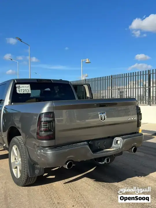 Dodge Ram Laramie 2012 photo 4
