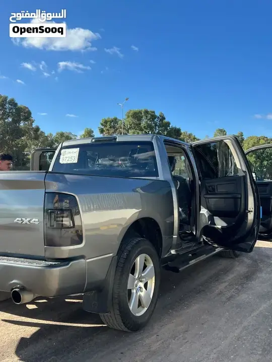 Dodge Ram Laramie