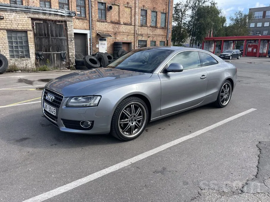 Audi A5 2008 photo 2