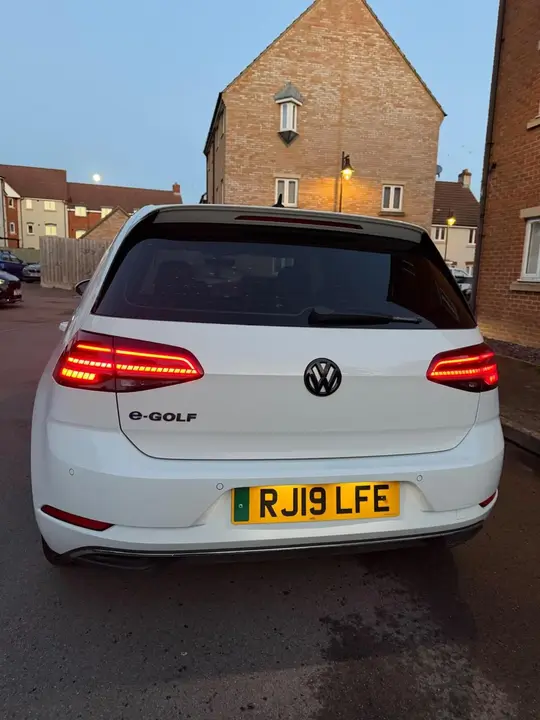 Volkswagen E-Golf 2019 photo 4