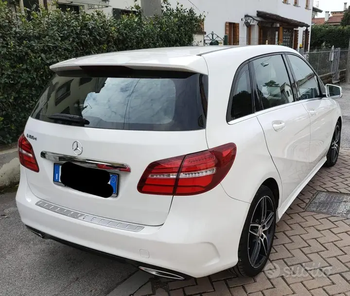 Mercedes-Benz B 2017 photo 3
