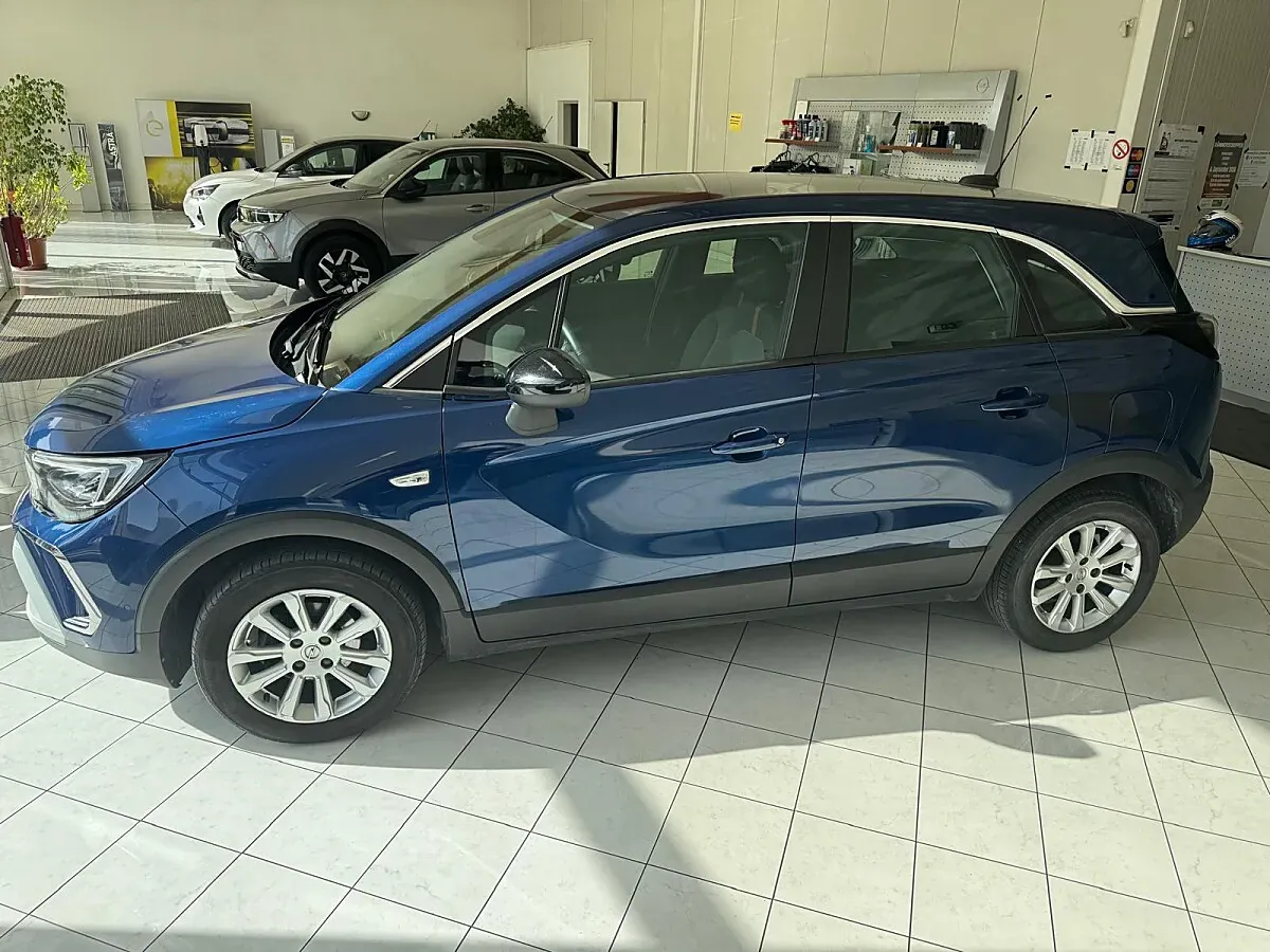 Opel Crossland X 2021 photo 2