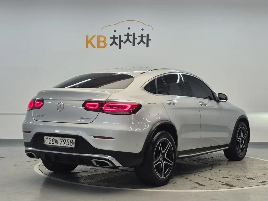 Mercedes-Benz Glc-Class 2020 photo 3