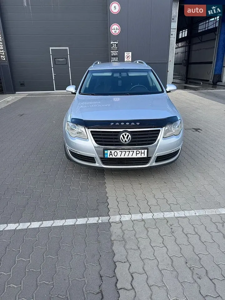 Volkswagen Passat 2009 photo 3