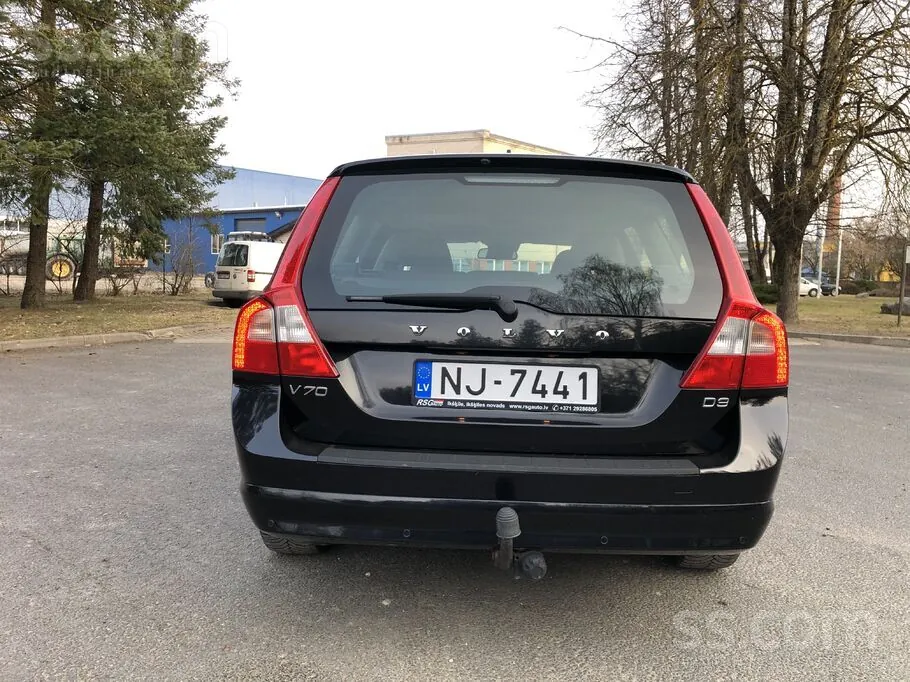 Volvo V70 2012 photo 5