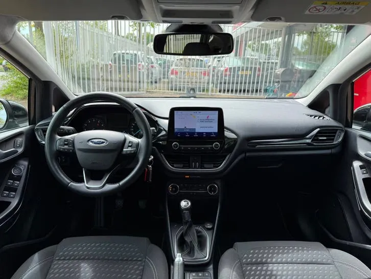 Ford Fiësta 2021 photo 2