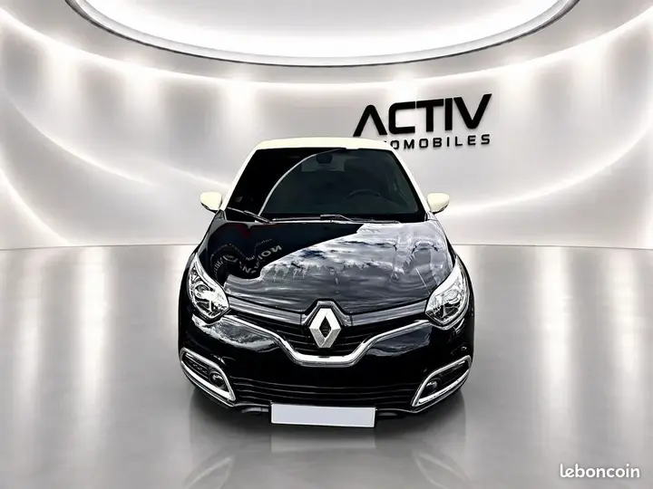 Renault Captur 2016 photo 2
