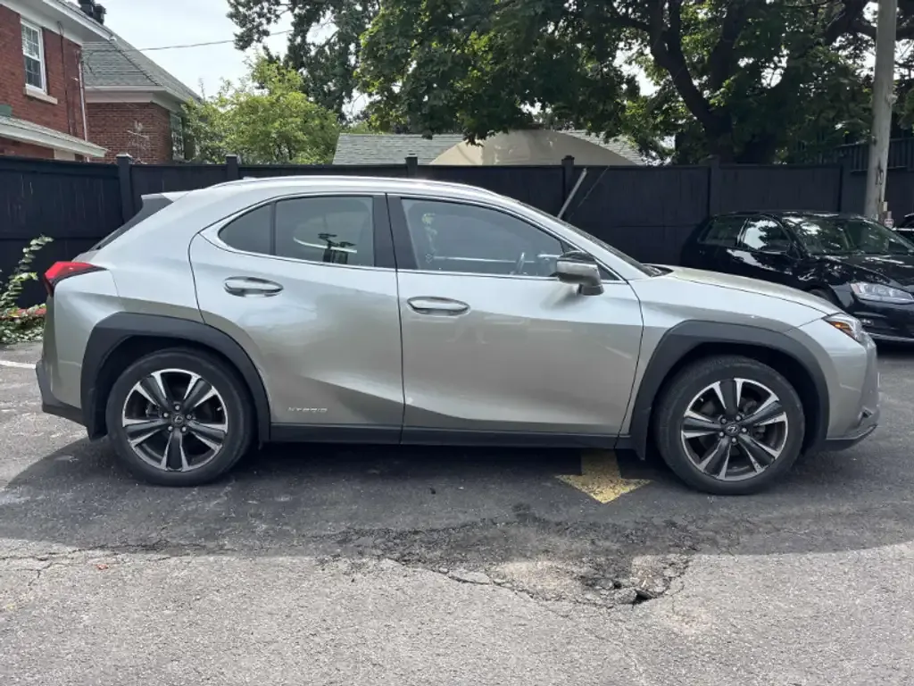 Lexus Ux 2019 photo 5
