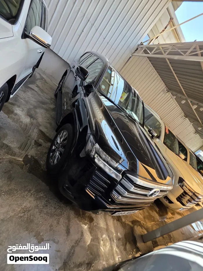 Toyota Land Cruiser 2023 photo 3