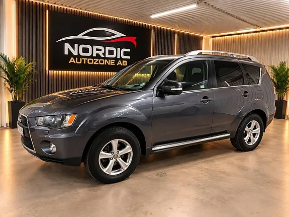 Mitsubishi Outlander 2010 photo 2