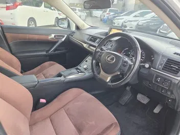 Lexus Ct 200H 2015 photo 4