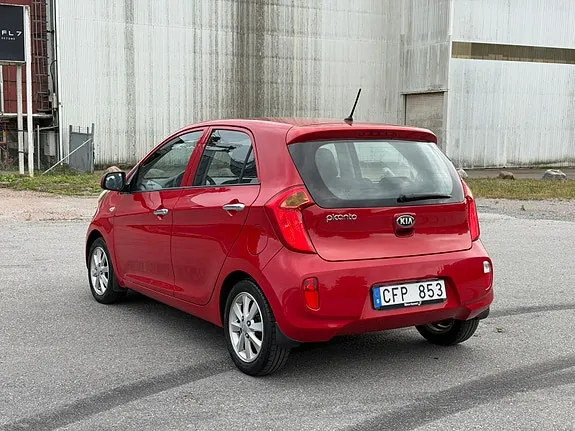 Kia Picanto 2013 photo 3