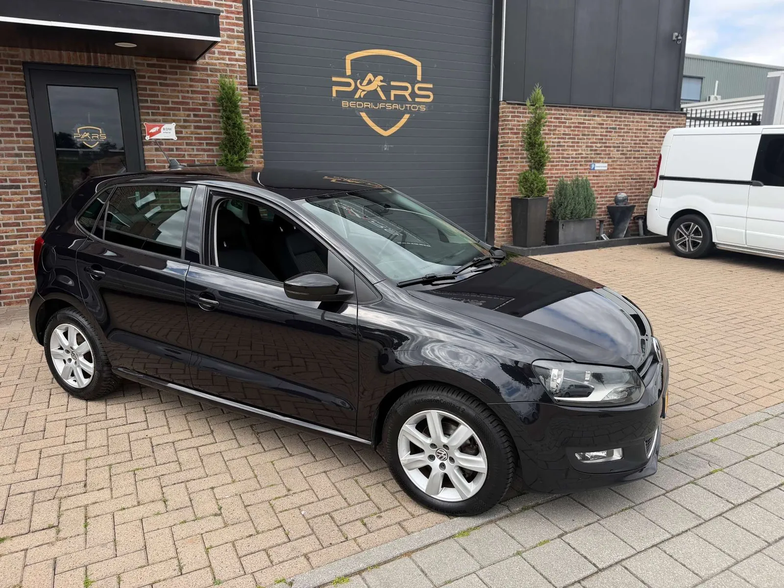 Volkswagen Polo 2009 photo 5