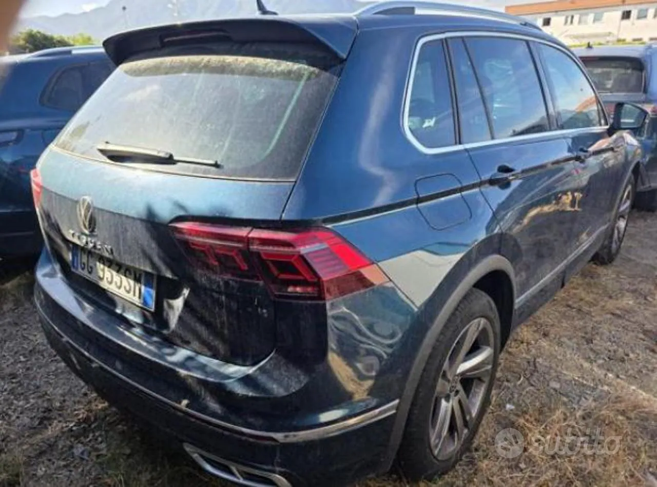 Volkswagen Tiguan 2022 photo 2