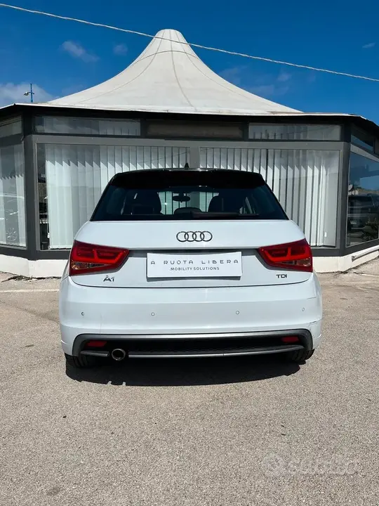 Audi A1 2014 photo 4