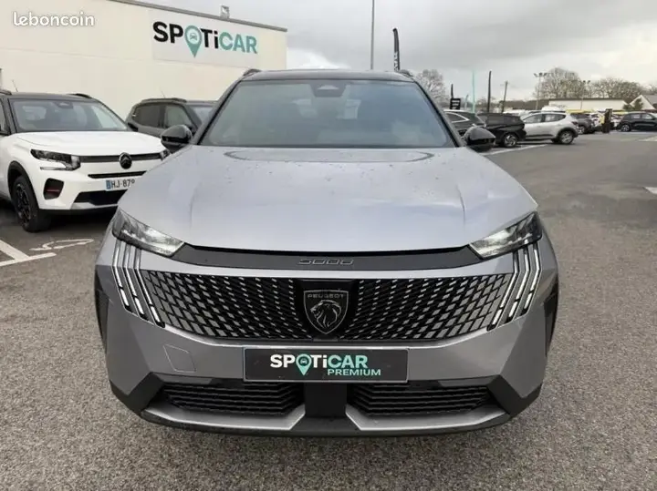 Peugeot 5008 2024 photo 3