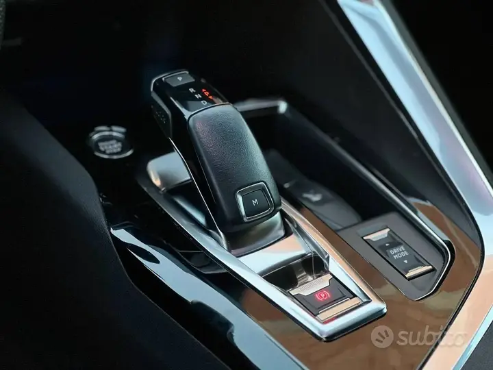 Peugeot 3008 2022 photo 5