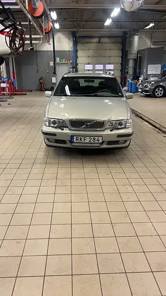 Volvo V70