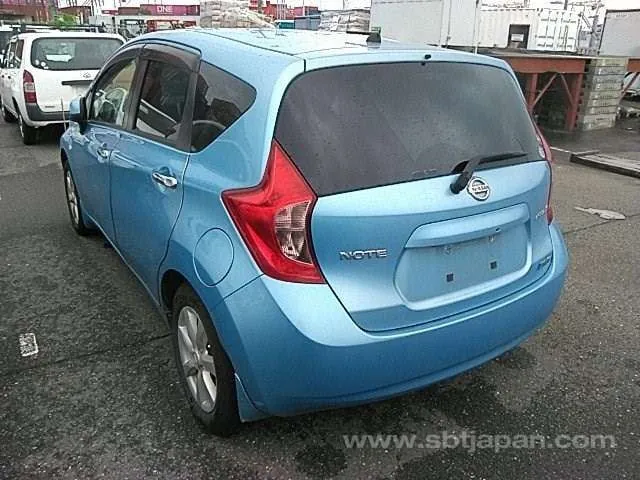 Nissan Note Medalist 2013 photo 3